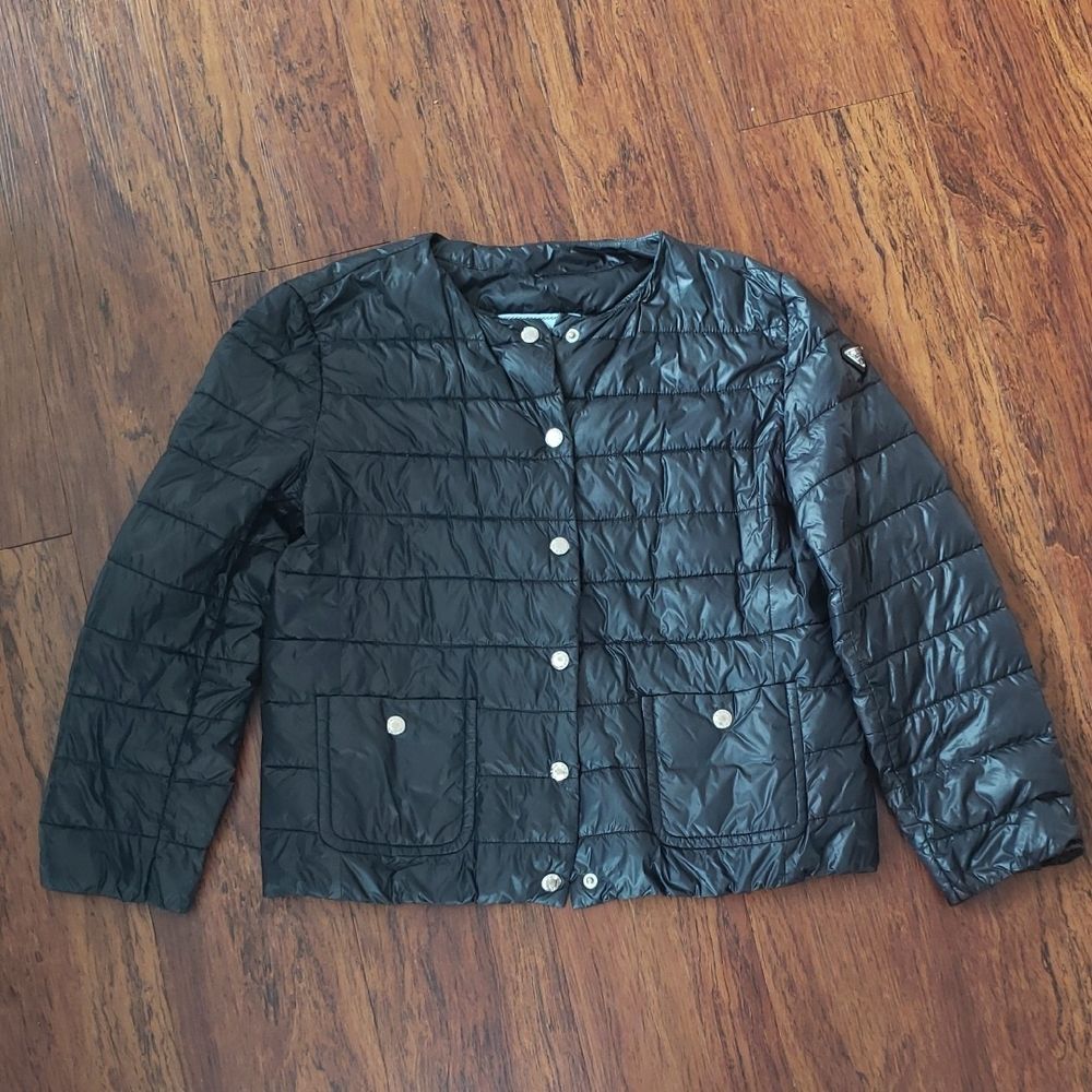 Prada Women's Black Quilted Down Puffer Jacket Size 42 Chic Feminine Cozy Winter